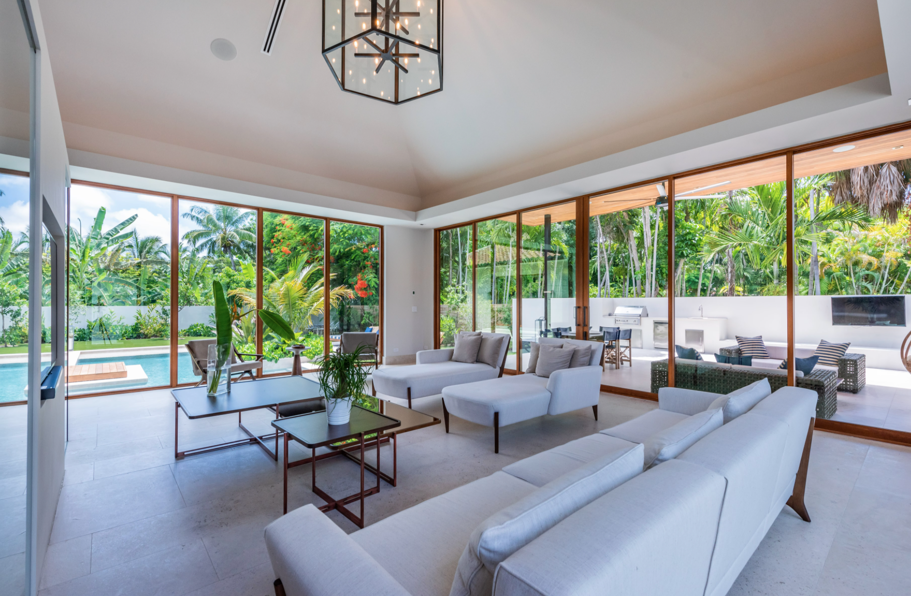 Myriad Villa - Image 10